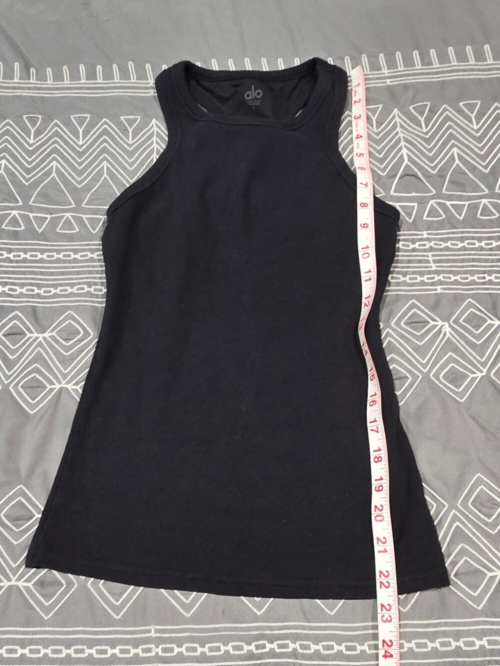 Alo Ribbed Racerback Tank In Black Size Small - Picture 3 of 7